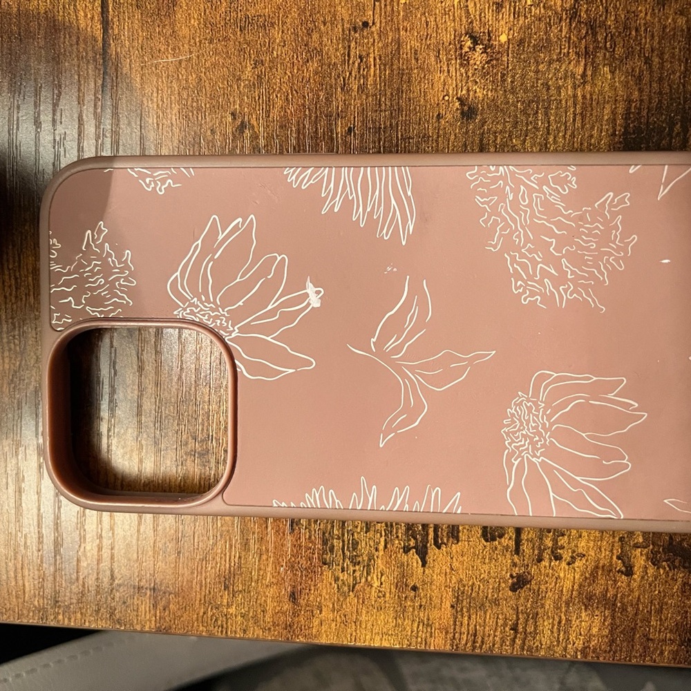 Elegant Floral Phone Case - Tan